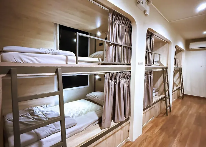 Phraya Hostel Bangkok